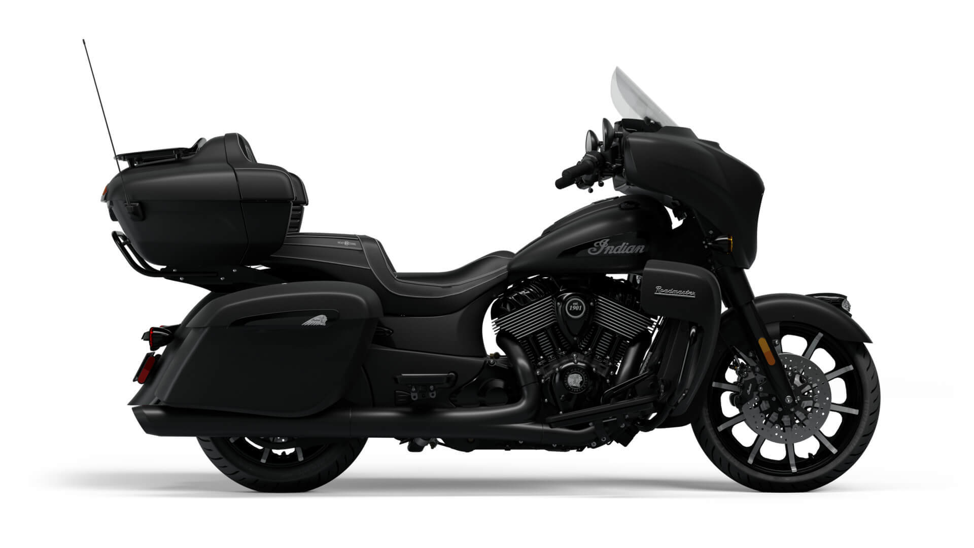 Indian-Roadmaster-Dark-Horse-