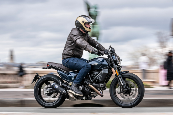 Ducati Scrambler Nightshift strasse Ducati Scrambler Nightshift strasse