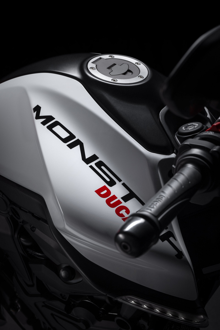 Ducati monster weiss logo Ducati monster weiss logo