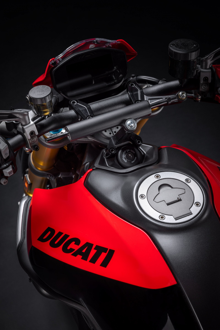 Ducati Monster SP 2025 gas tank Ducati Monster SP 2025 gas tank