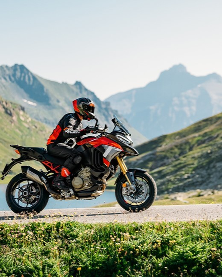 Ducati Pikes Peak Nature Forest Mountain Bay Drive Ducati Pikes Peak Nature Forest Mountain Bay Drive