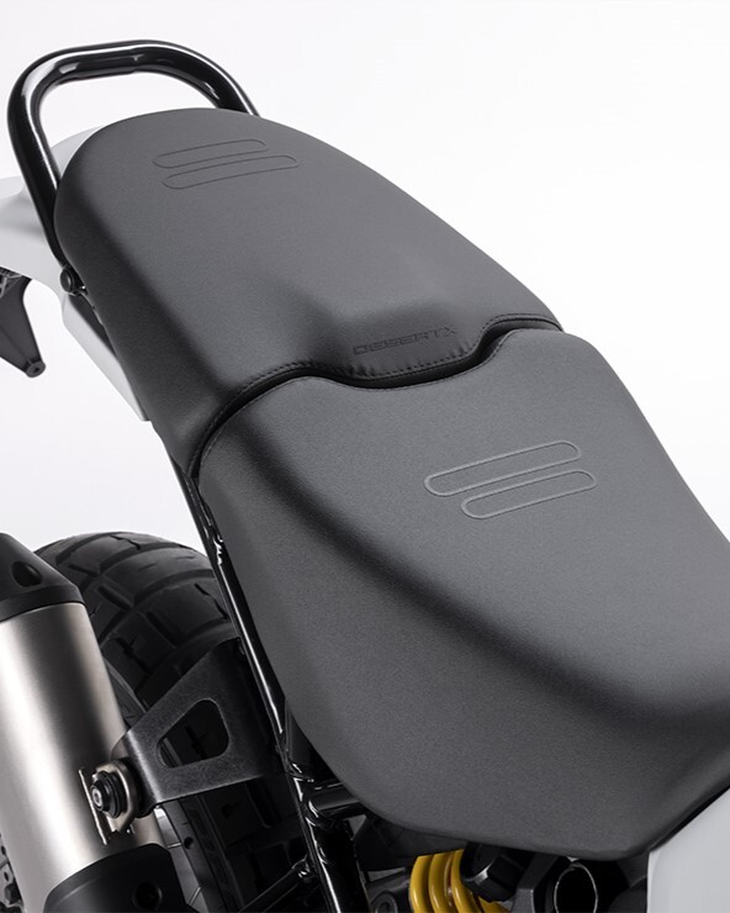 Ducati Desert X Rearseat Hintersitz Leather Leder Kurve Ducati Desert X Rearseat Hintersitz Leather Leder Kurve