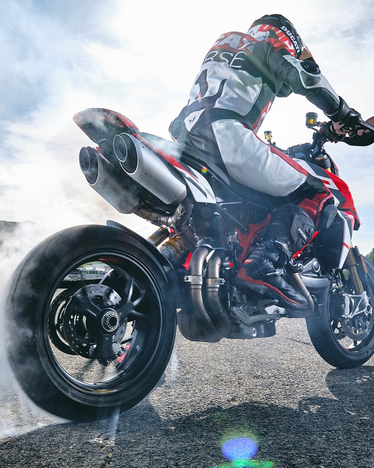 Ducati Hypermotard Information SP 950 Burnout Rennstrecke Track Gear Fullleather Ducati Hypermotard Information SP 950 Burnout Rennstrecke Track Gear Fullleather