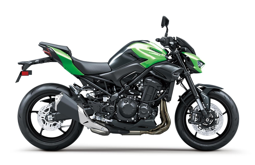 Kawasaki z900 2026 gruen seitlich