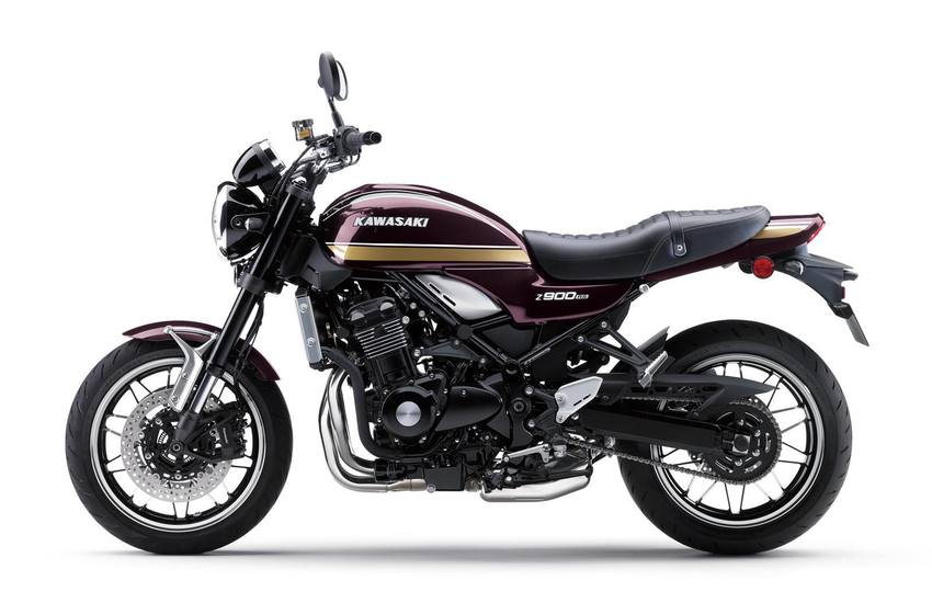 Kawasaki Z900 RS 2026 Violet 2