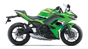 Kawasaki Ninja 650 2026 Gruen seitlich