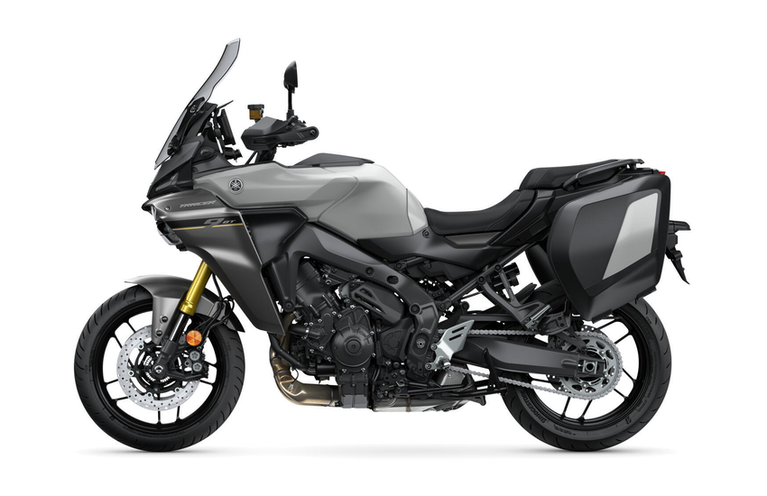 Yamaha Tracer 9 GT Y AMT 2025 grau lateral 2 Yamaha Tracer 9 GT Y AMT 2025 grau lateral 2