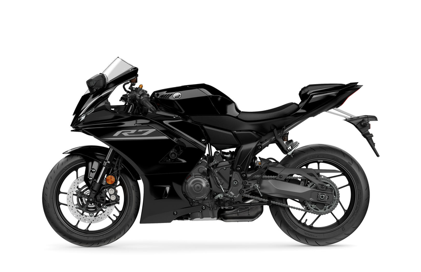 Yamaha R7 Schwarz 2026 Lateral 2