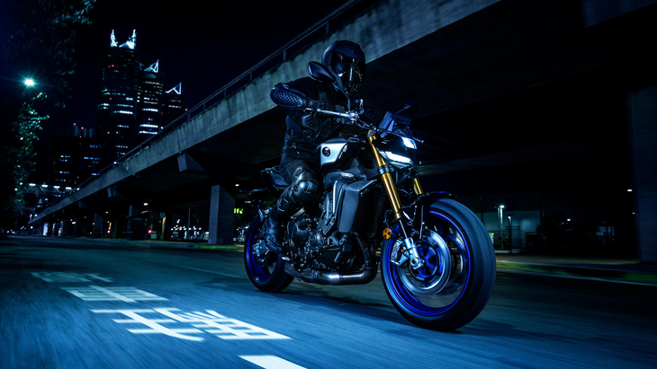 2024 Yamaha MT09 DX EU Icon Performance Action 001 03 2024 Yamaha MT09 DX EU Icon Performance Action 001 03