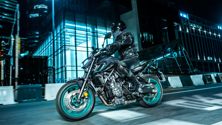 2024 Yamaha MT07 A EU Midnight Cyan Action 002 03 2024 Yamaha MT07 A EU Midnight Cyan Action 002 03