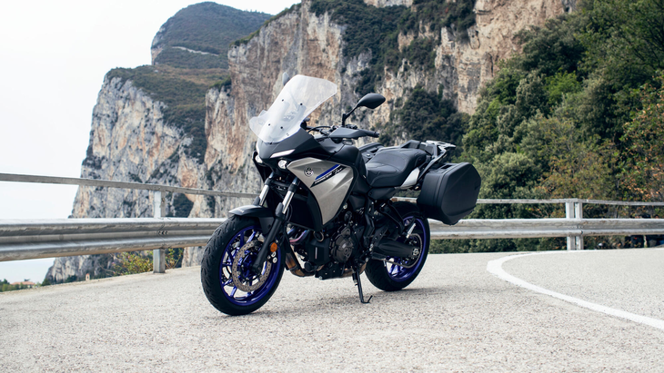 Yamaha Tracer 7 GT 2024 in der strasse 2 Yamaha Tracer 7 GT 2024 in der strasse 2
