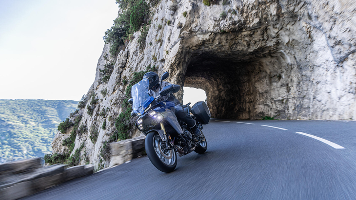 Yamaha Tracer 9 GT 2025 Y AMT blau schweiz Yamaha Tracer 9 GT 2025 Y AMT blau schweiz