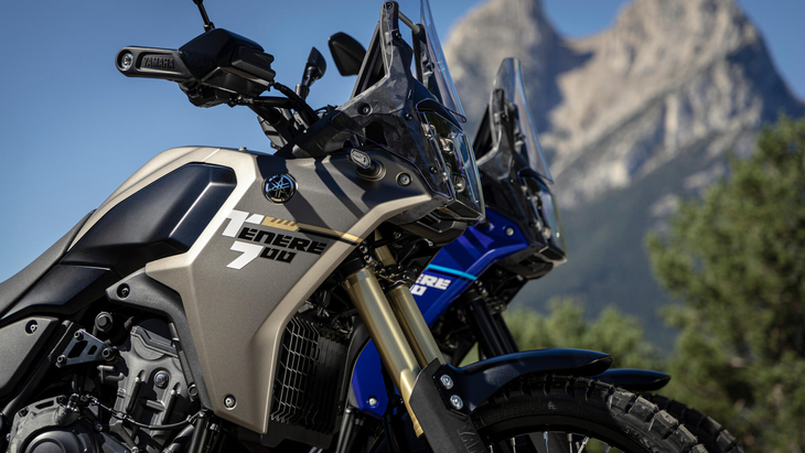 Yamaha Tenere 700 2025 Blau und Kamo Yamaha Tenere 700 2025 Blau und Kamo