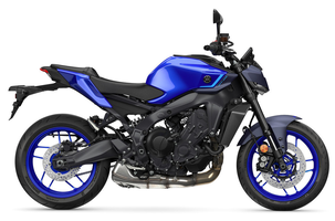 Yamaha MT 09 Blau Schweiz links oben Yamaha MT 09 Blau Schweiz links oben