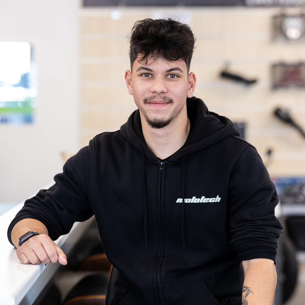 Mike Srikhongkerd Mike Srikhongkerd